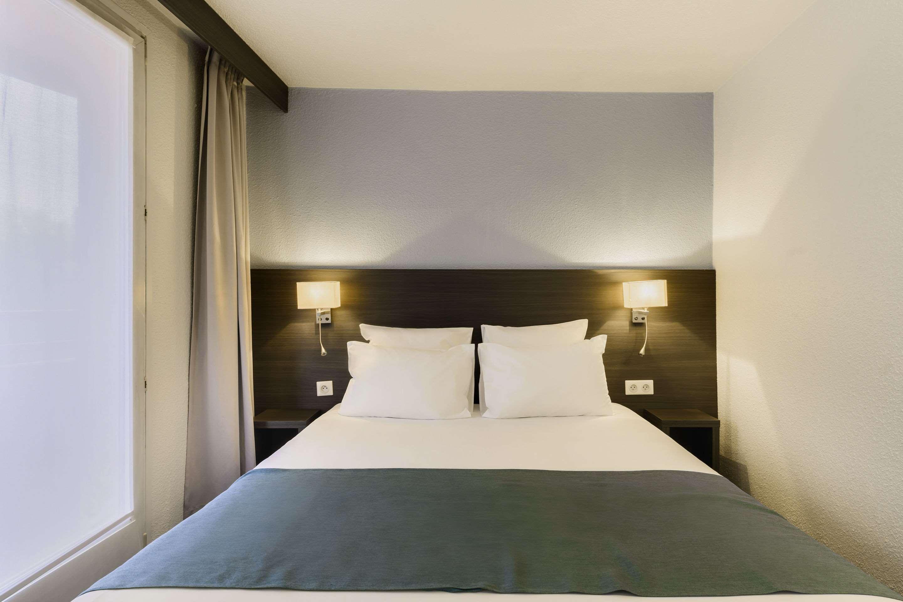 กีริยาด ลีล การ์ - กร็อง ปาแล Hotel ลีลล์ ภายนอก รูปภาพ